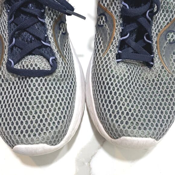 Saucony | Kinvara 14 Women’s Grey Athletic Running Shoes Sneakers - Picture 7 of 11